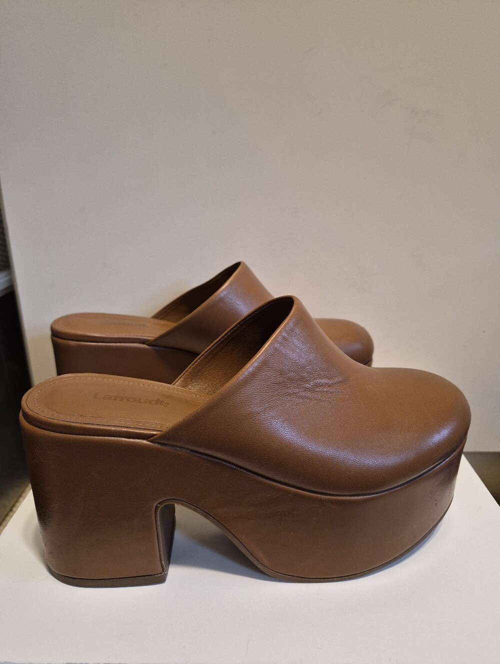 Larroudé "Miso" Brown Leather Platform Chunky Heel Clogs Sz. 6.5 Ret.$330 Brazil